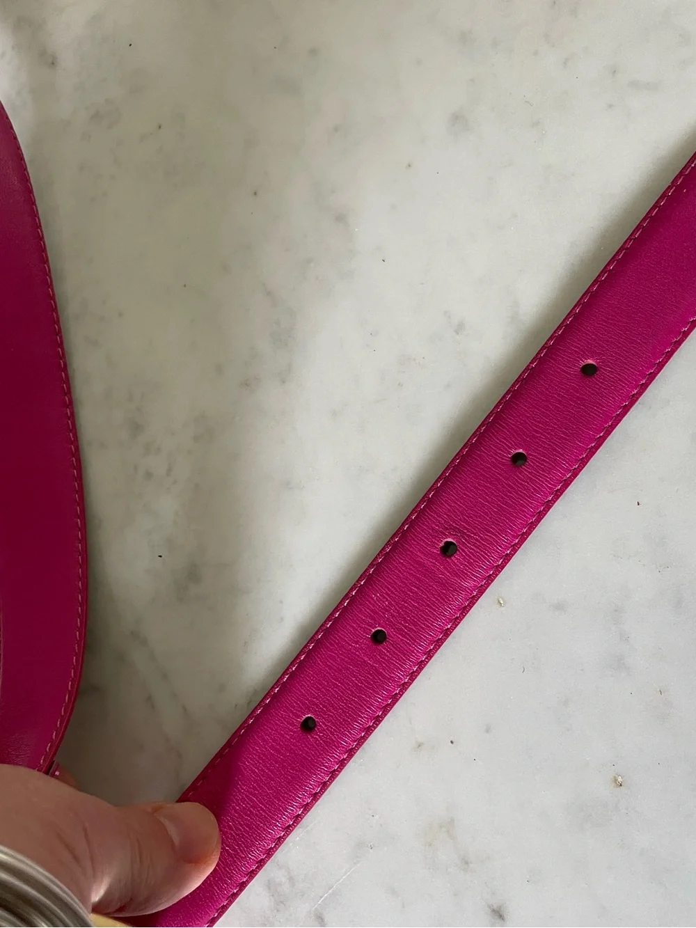 Vintage Liz Claiborne Italy Full Grain Leather Fuchsia Gold Buckle Belt Large